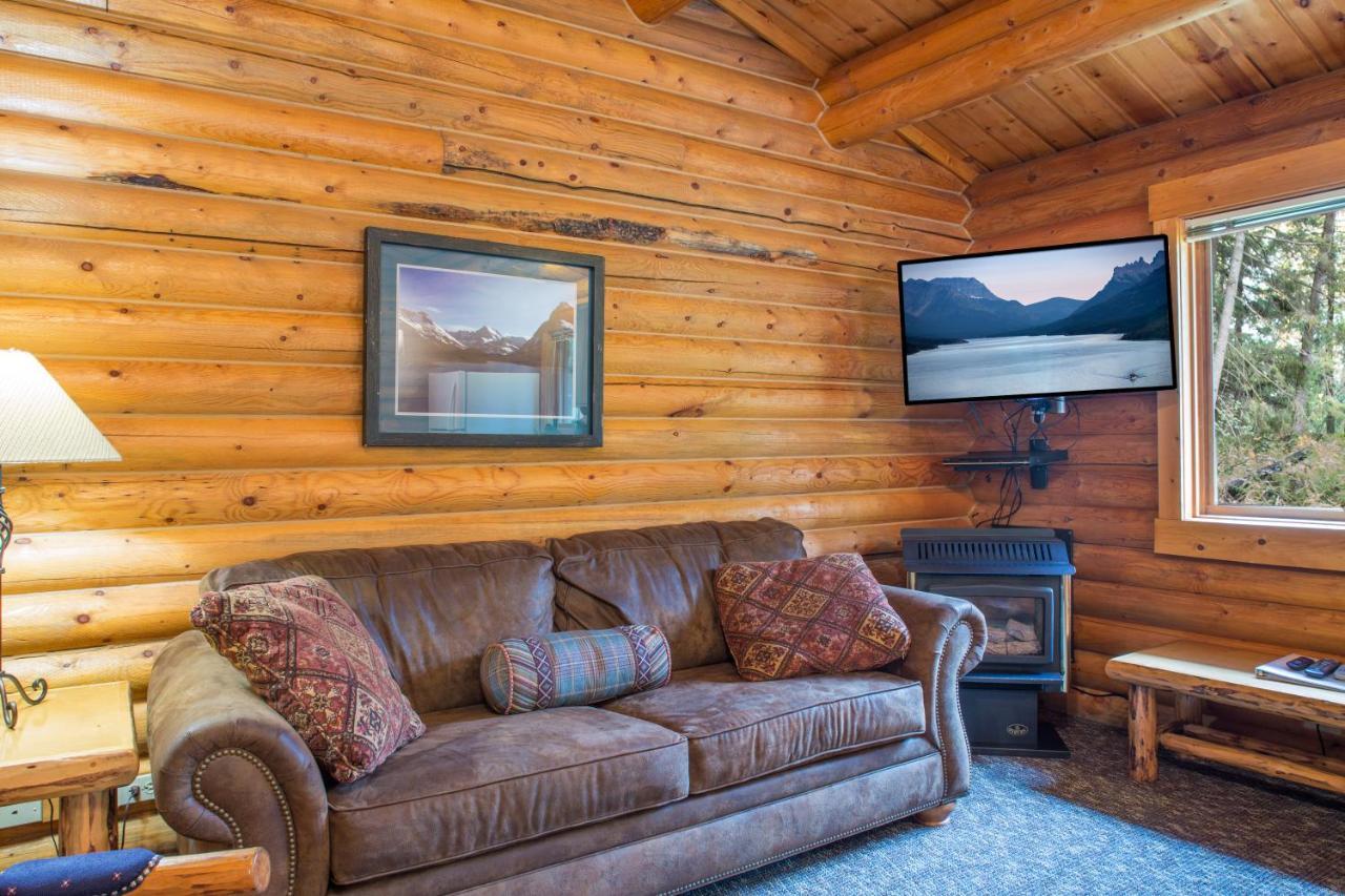 North Forty Resort コロンビア・フォールズ エクステリア 写真