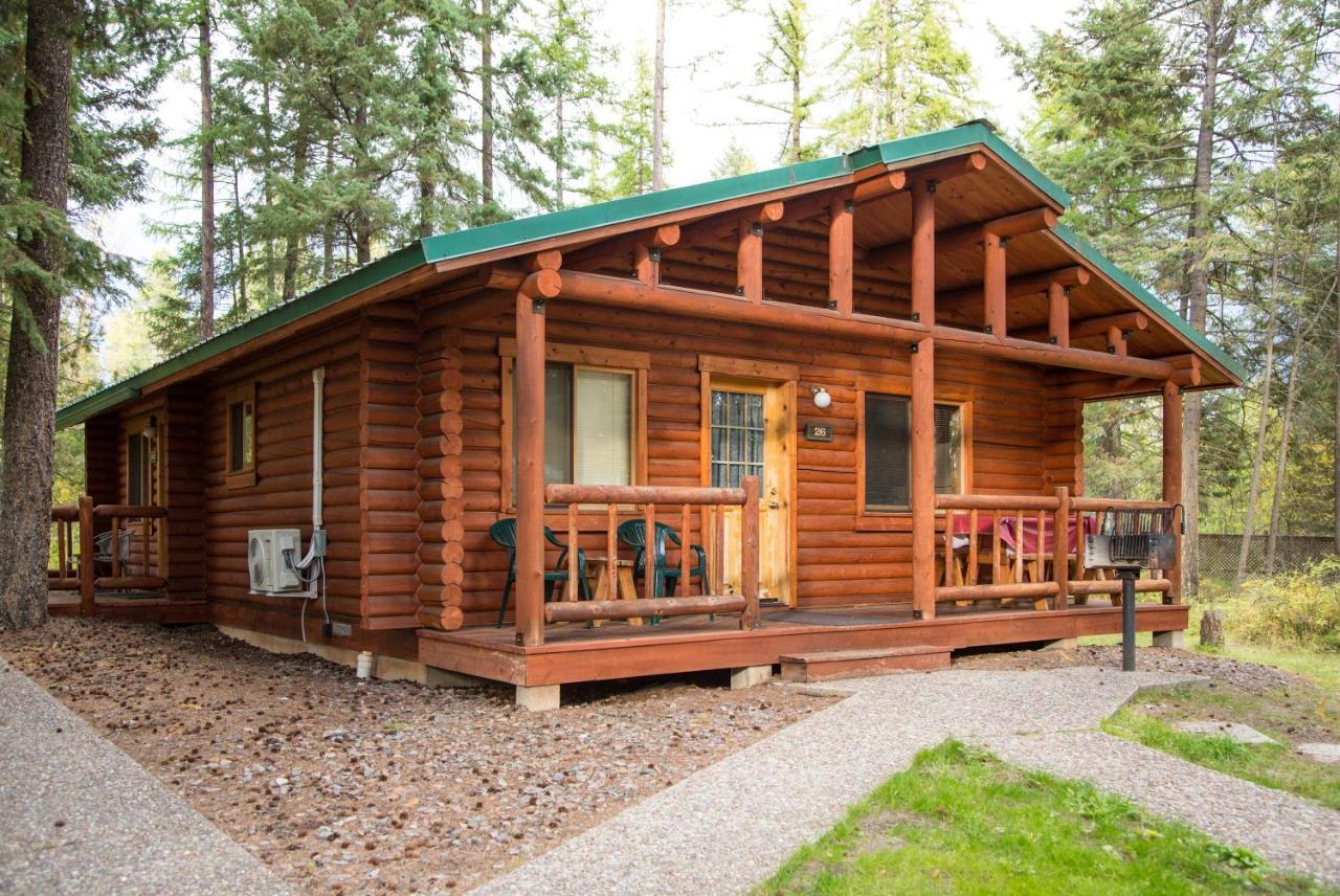 North Forty Resort コロンビア・フォールズ エクステリア 写真